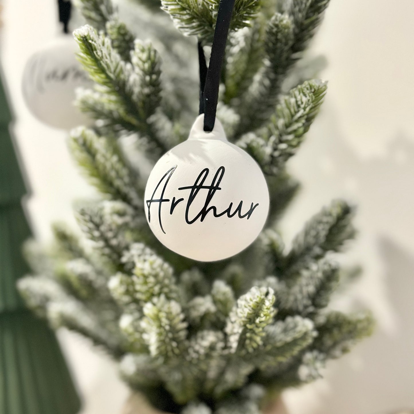 Personalised Christmas Baubles | Tree Decoration, Family Keepsake & First Christmas Gift | Stocking Filler | Small Gift