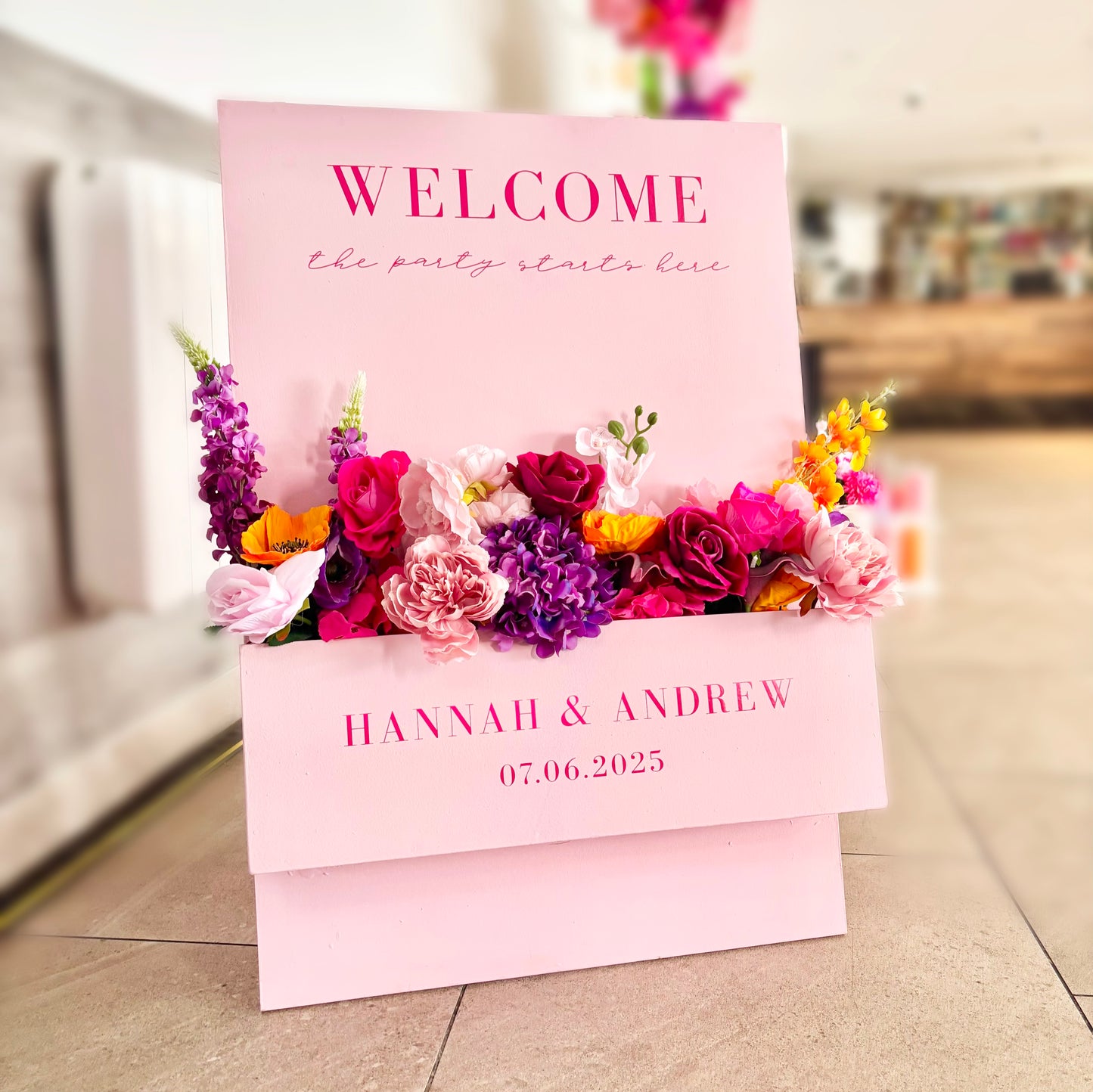 Flower Board Welcome Sign (available in various colours)