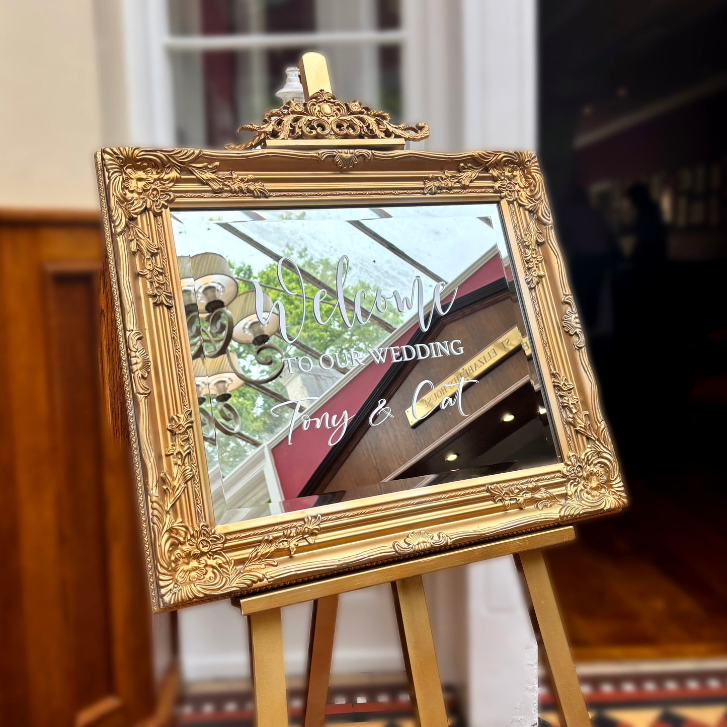 Gold Welcome Mirror Sign