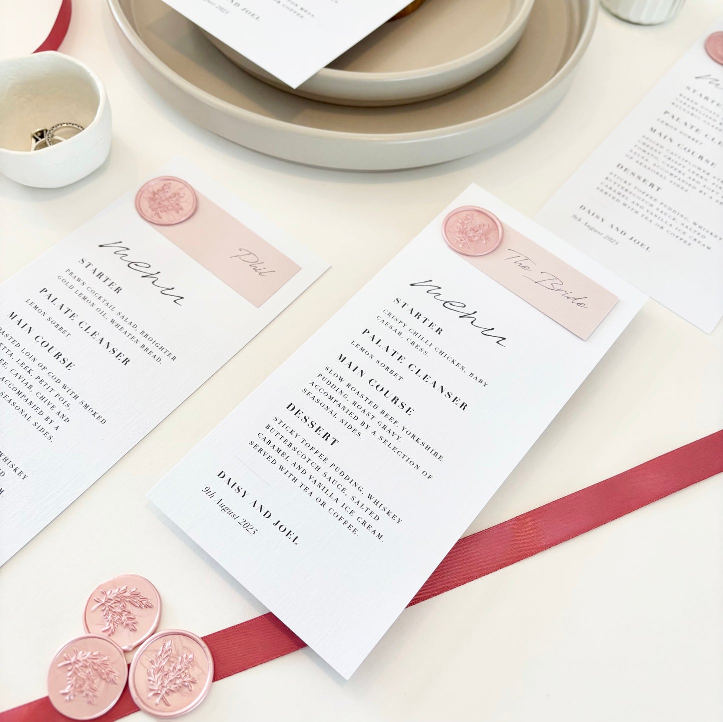 The Wren - Individual Wax Seal Minimalist Menu Card & Name