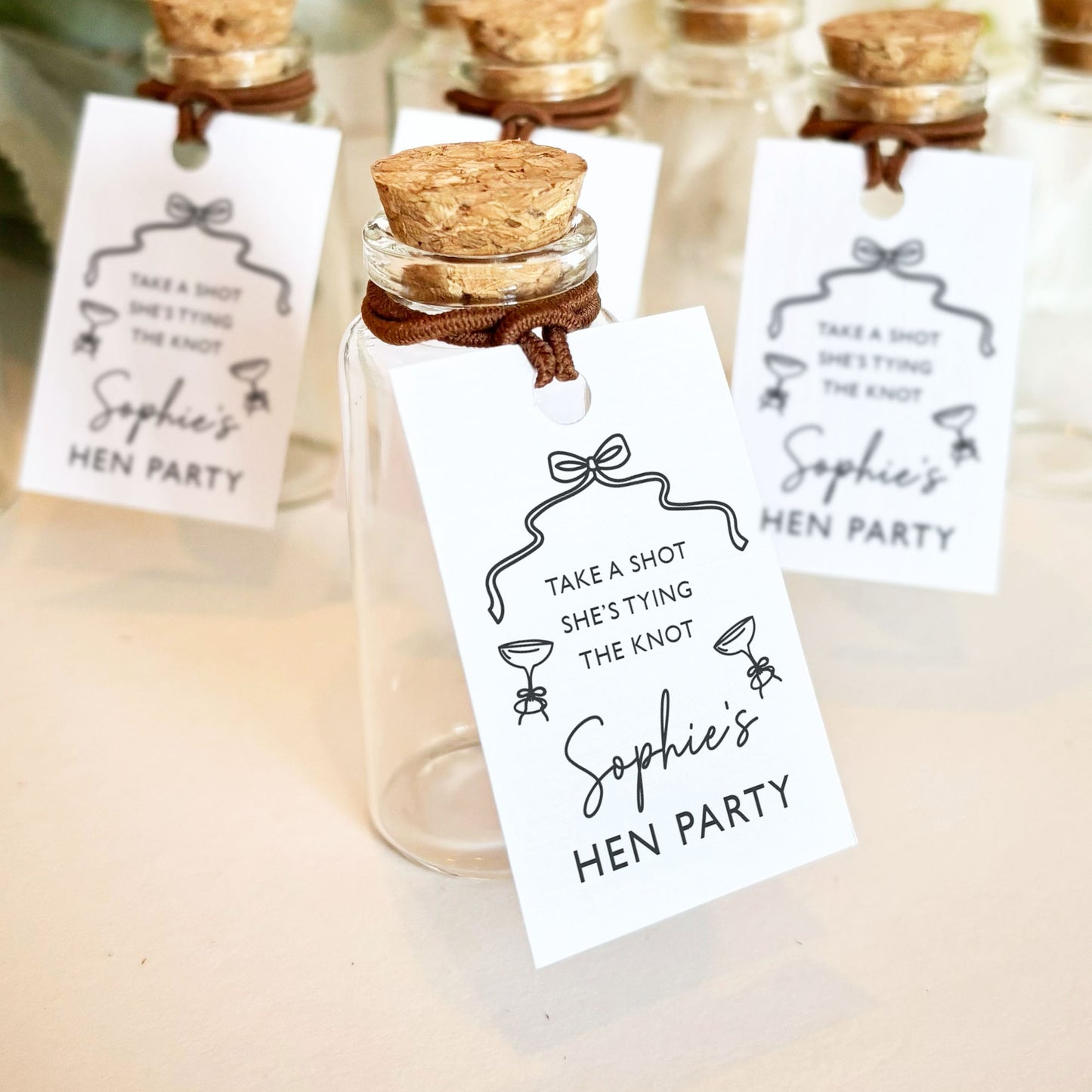 Hen Do Favours Shot Bottles 30ml Mini Bow Glass Bottles for Hen Party Favours Bride Squad Party Shot Bottles Prosecco Hen Party Theme